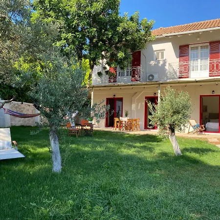 Cozy 2-bdrm-house With Garden And View, Iii